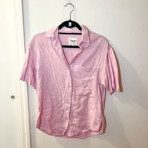 NWOT Abercrombie & Fitch short sleeve button down shirt, linen, pink, size XXS